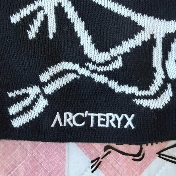 Arcteryx Black and White Knit beanie - Picture 2 of 5